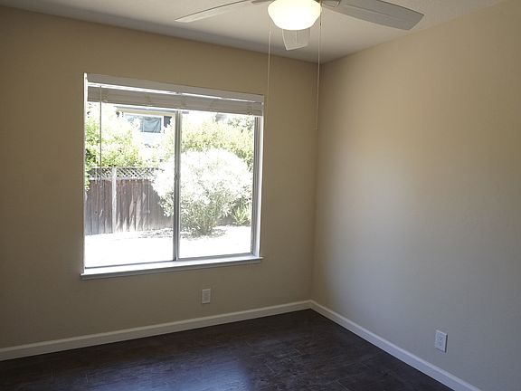 5th image of 838 Hollenbeck Ave