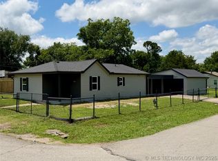 1700 S Park St, Sapulpa, OK 74066
