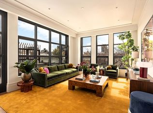 127 Kent Ave #4A, Brooklyn, NY