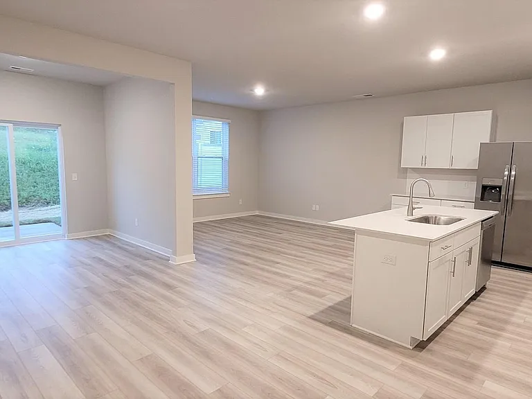 1706 Manuka Ln — Photo 8