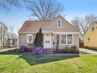 4255 W 226th St, Fairview Park, OH, 44126