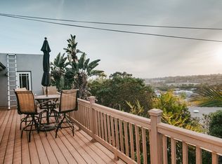 247 Ocean View Dr, Vista, CA 92084