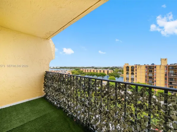 4801 NW 7th St APT 803-16, Miami, FL 33126