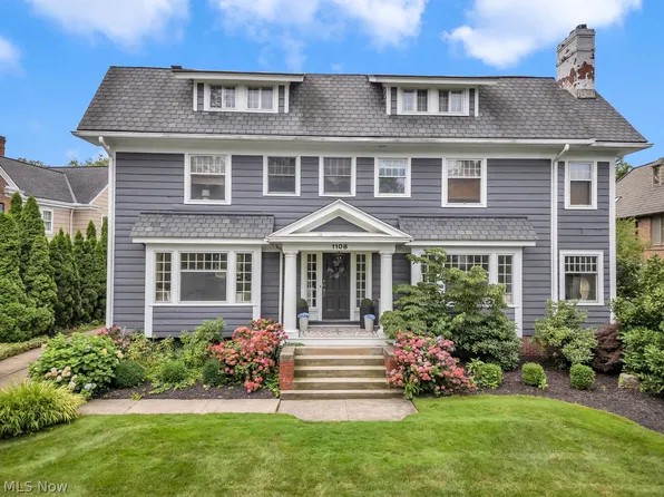 1108 W Forest Rd, Lakewood, OH 44107