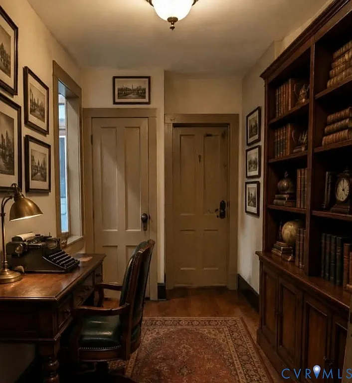 1 bed, 1.0 bath, 650 sqft, $1,325 — Photo 3