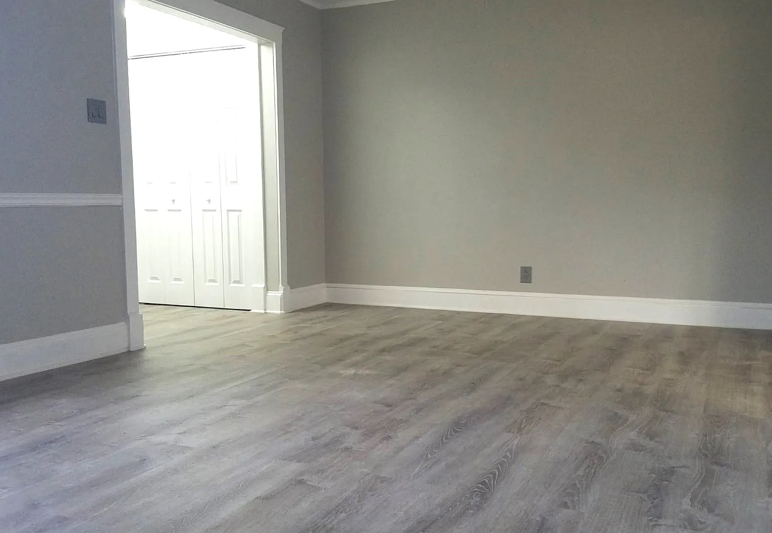 2 bed, 2086 sqft, $1,400 — Photo 2