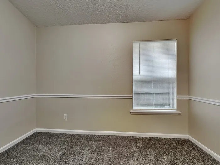 916 Bonaparte Landing Ct — Photo 10