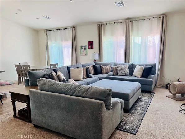 31381 Linden Flower Rd, Winchester, CA 92596