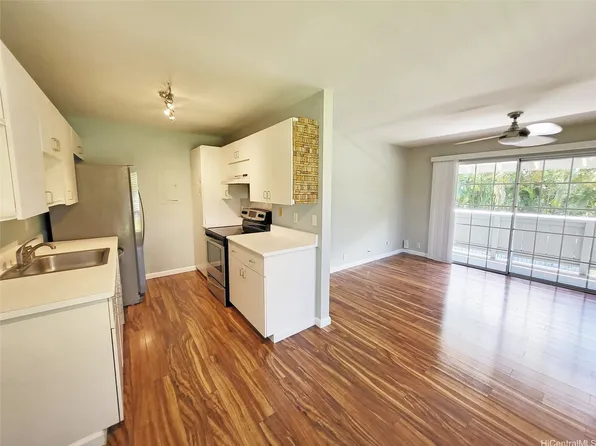 46-1018 Emepela Way APT 21R, Kaneohe, HI 96744