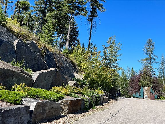 3rd image of 209 Ridge Line Dr