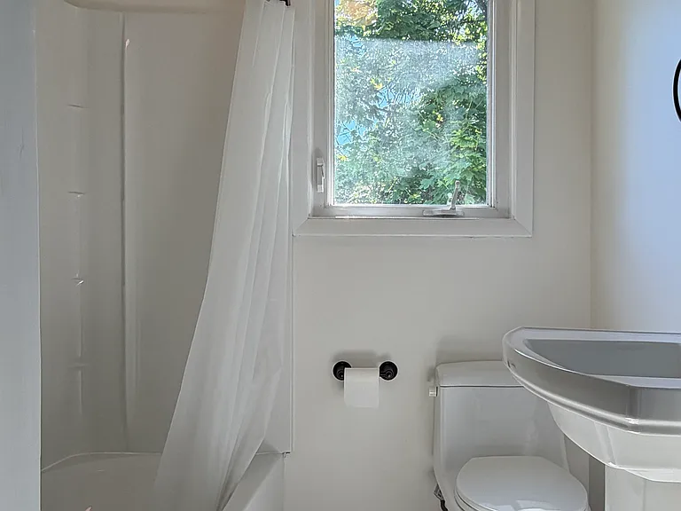 33 Macintosh Rd — Photo 9