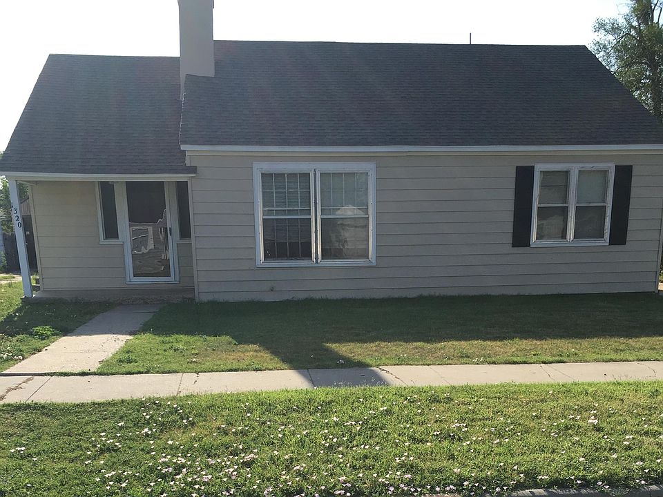 1st image of 1320 Christine St