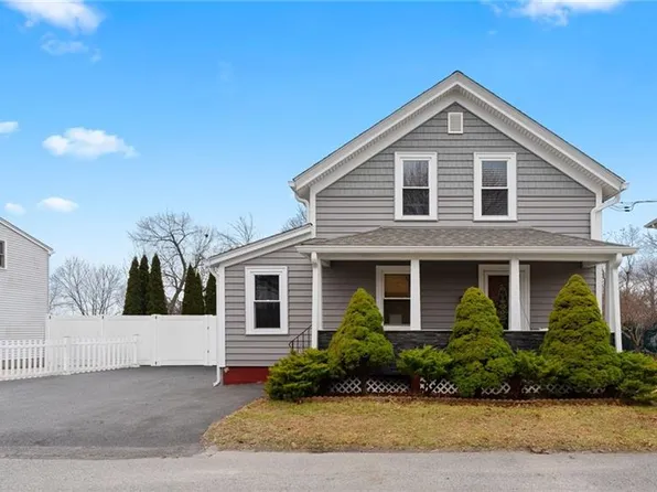 20 Eddy St, Cumberland, RI 02864
