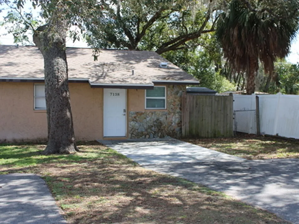 7138 Bellaire Ter