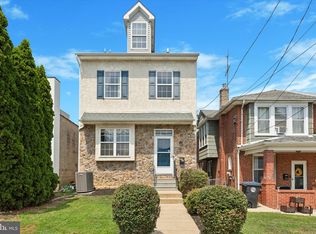 922 Maple St, Conshohocken, PA 19428