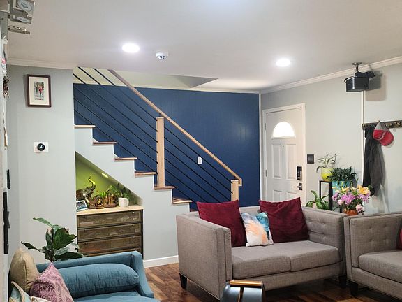 Living room - 2