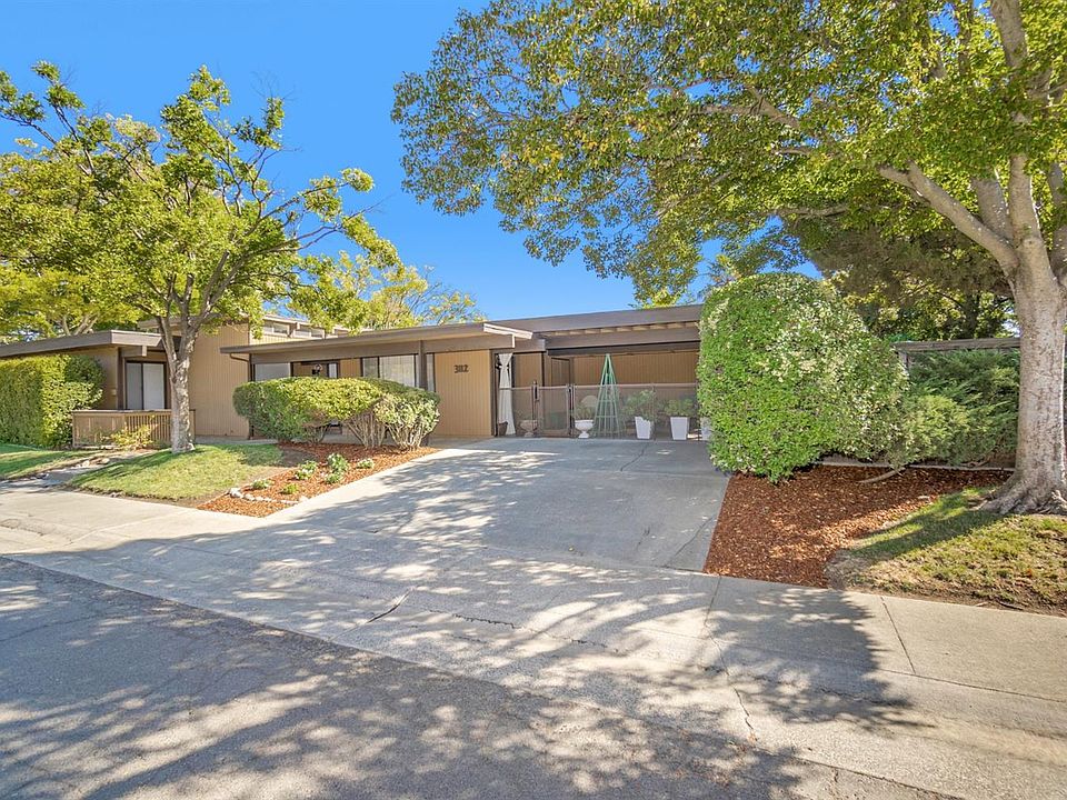 1st image of 3112 Corona Dr