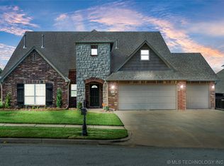 831 W 148th St S, Glenpool, OK 74033