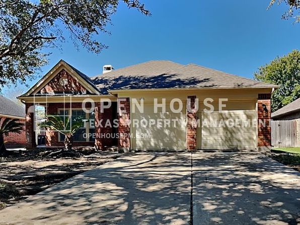 4911 Lake Daniel Ct