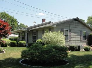 112 Longview Rd, New Bedford, MA 02745