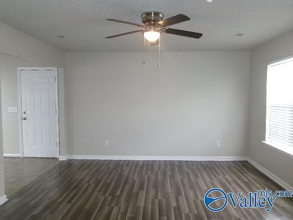 2nd image of 206 Smokey Hills Ct