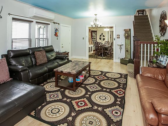 3rd image of 9301 242nd St