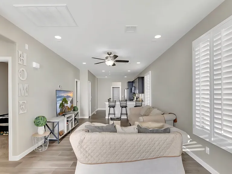 4524 Mark Avizo St — Photo 3