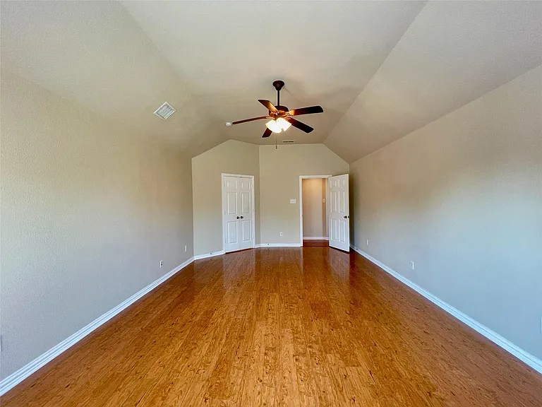 2902 Madison Dr — Photo 18