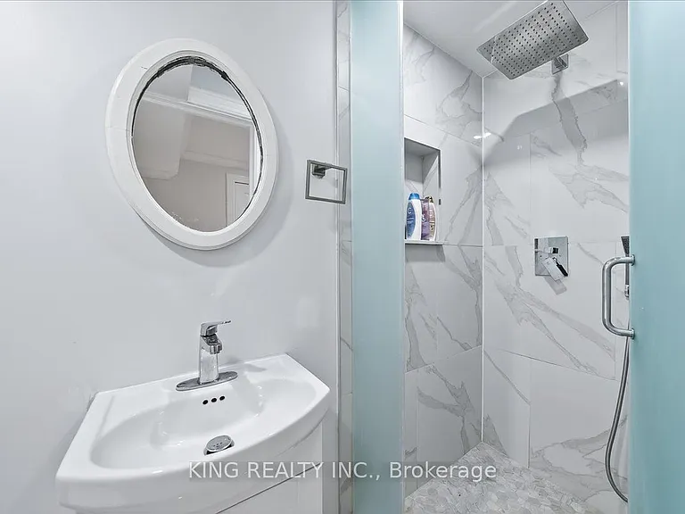 76 Blackburn Dr — Photo 38