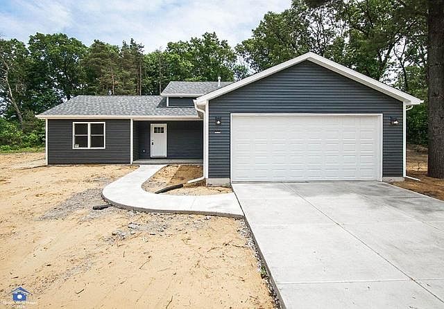 1st image of 15566 Deer Path Dr