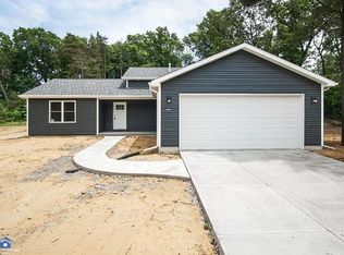 15566 Deer Path Dr, Grant Park, IL 60940