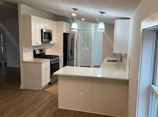 20 Spruce Ln, Stillwater, NY 12170