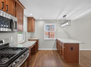 Erie Townhomes, Cincinnati, OH 45227