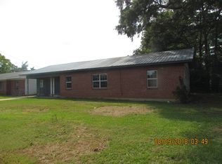 100 Booth Cir UNIT 3, Crossett, AR 71635