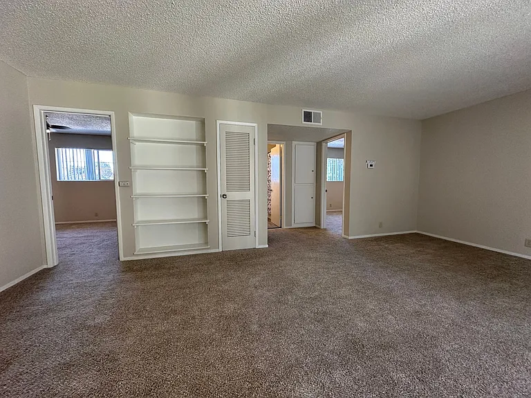 Riverdale Apartment Homes - Built Spacious, Beautiful Inside and Out! — Photo 23