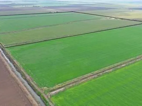 5801 Muller Rd, Stockton, CA 95206