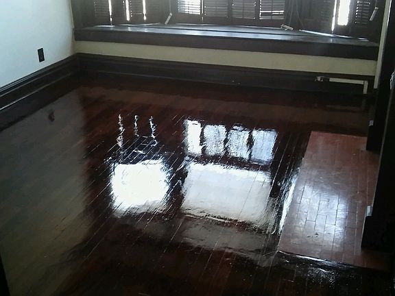 4th image of 3235 Charlotte St APT 2S