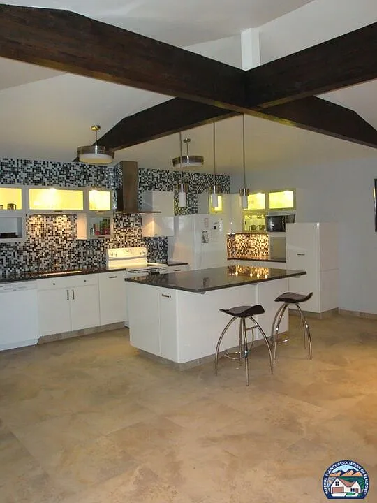 1 bed, 1.0 bath, 1000 sqft, $1,650 — Photo 4