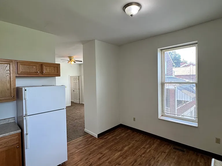 440 Boggs Ave #1 — Photo 3