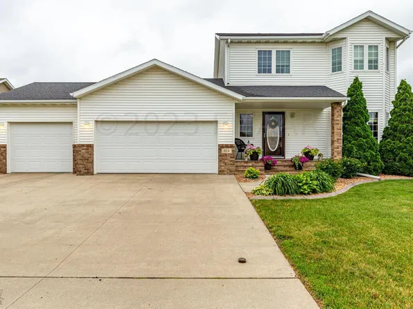 514 8th St NE, Dilworth, MN 56529