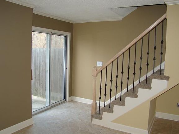 4th image of 6017 NE Moonstone Dr