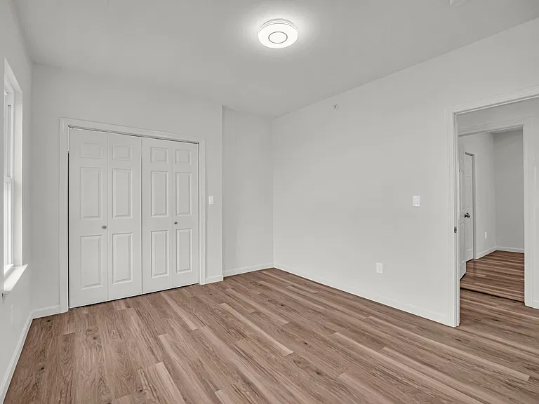 12 Alpine St #3 — Photo 30