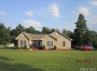 163 Ridge Run Dr, Statesville, NC 28625