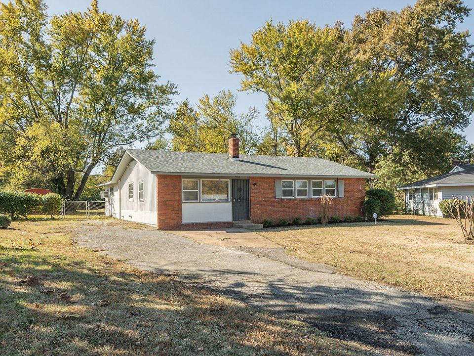 1st image of 4613 Windward Dr