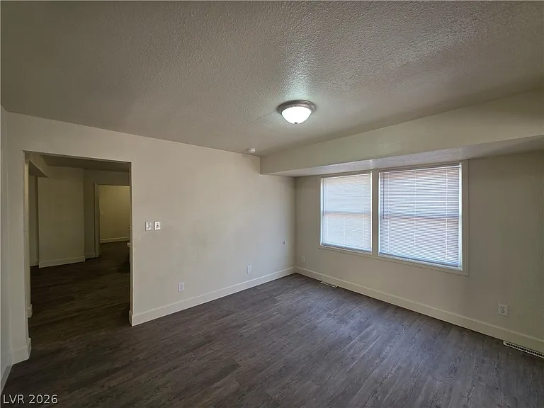 1590 Mustang Dr — Photo 72