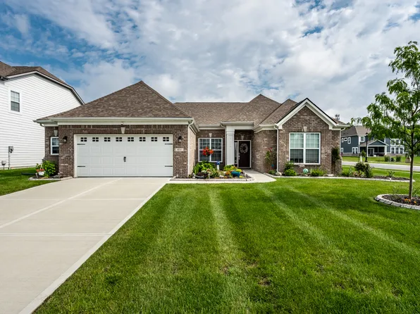 6814 Pine Vail Blvd, McCordsville, IN 46055
