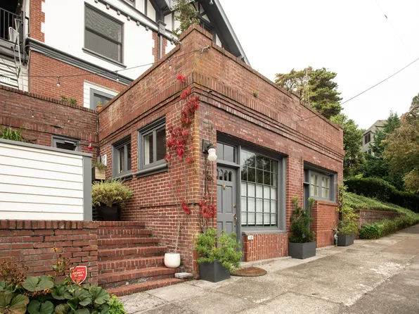 2566 NW Marshall St APT A0, Portland, OR 97210