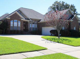 3711 Pecan Grove Ct, Mobile, AL 36695