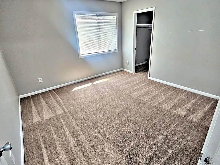 Avalon Cove Townhomes — Photo 18