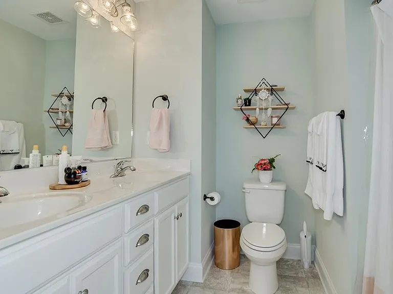 1554 Driftwood Ln — Photo 10